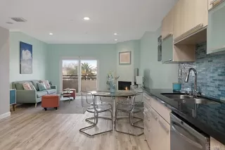 Photo #5: NDP2402859 Listing