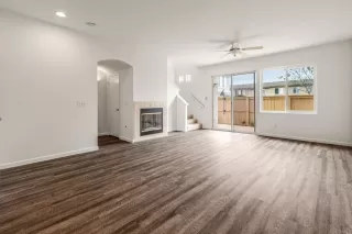 Photo #3: NDP2402950 Listing 