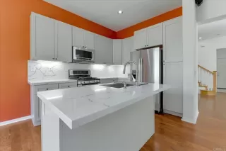 Photo #4: NDP2403045 Listing