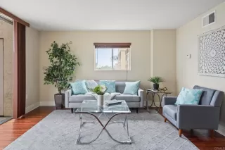 Photo #6: NDP2403086 Listing