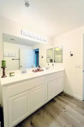 Photo #6: NDP2403350 Listing 