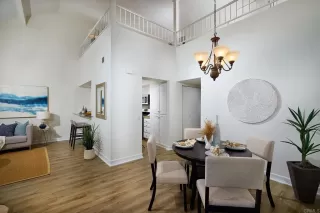 Photo #2: NDP2403384 Listing