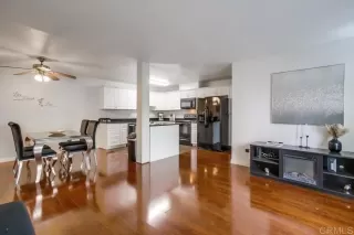 Photo #5: NDP2403385 Listing