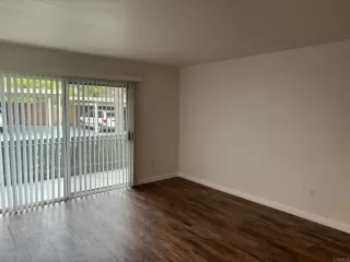 Photo #4: NDP2403410 Listing 