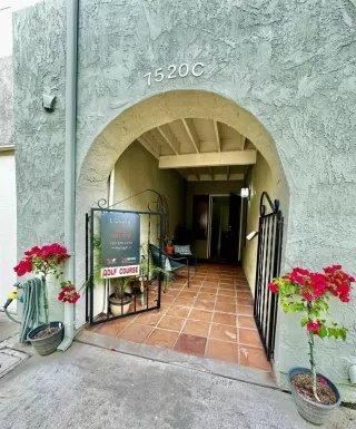 Photo #4: NDP2403442 Listing