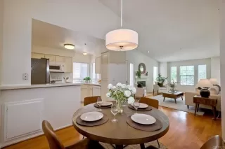 Photo #5: NDP2403536 Listing