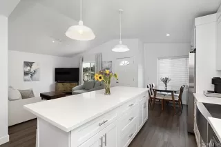 Photo #6: NDP2403974 Listing