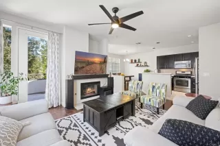 Photo #5: NDP2403976 Listing