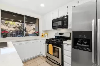 Photo #5: NDP2403988 Listing