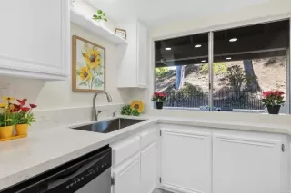 Photo #6: NDP2403988 Listing