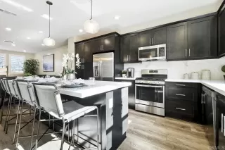 Photo #5: NDP2404145 Listing