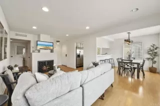 Photo #5: NDP2404186 Listing