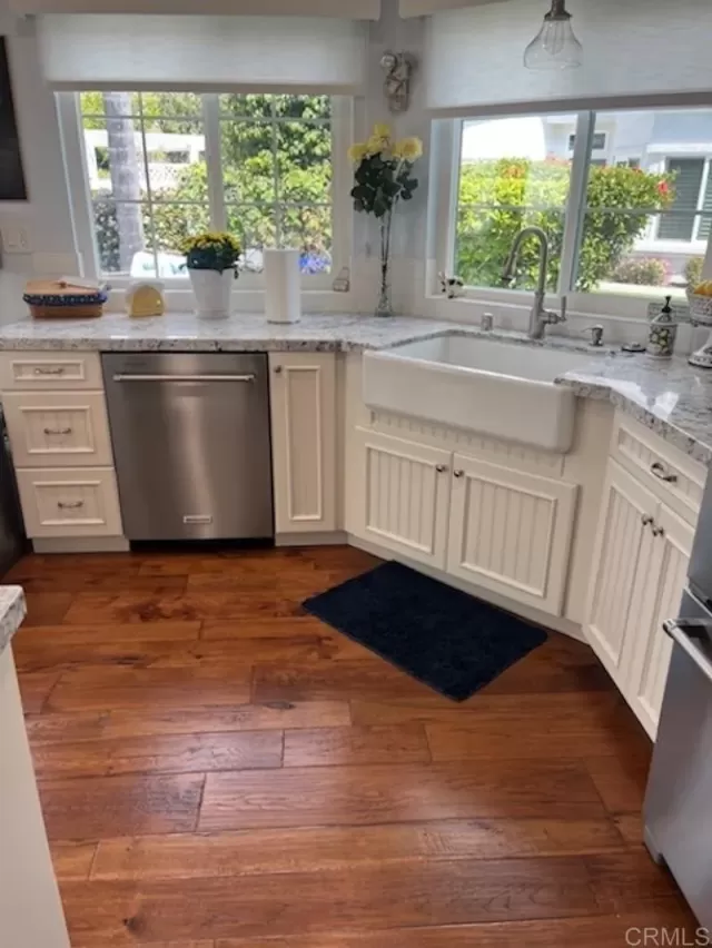 MLS: NDP2404195 Condo For Sale