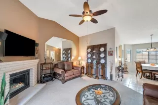 Photo #5: NDP2404204 Listing 