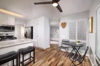 Photo #4: NDP2404205 Listing