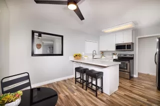 Photo #5: NDP2404205 Listing