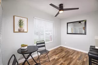 Photo #6: NDP2404205 Listing