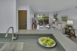 Photo #5: NDP2404206 Listing 