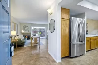 Photo #5: NDP2404245 Listing