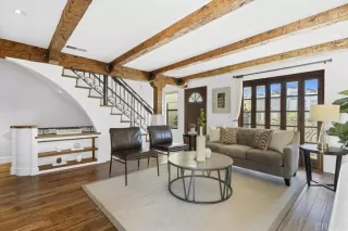 Photo #2: NDP2404246 Listing