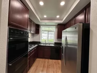 Photo #4: NDP2404256 Listing