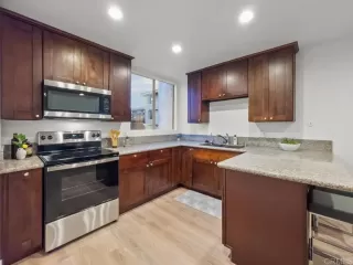 Photo #2: NDP2404462 Listing 