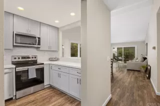 Photo #3: NDP2404578 Listing 