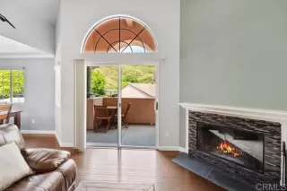 Photo #2: NDP2404582 Listing