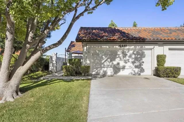 MLS: NDP2404721 Condo For Sale