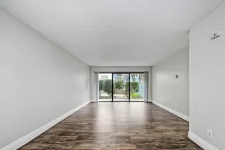 Photo #1: NDP2404781 Listing 