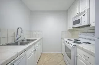 Photo #3: NDP2404781 Listing 