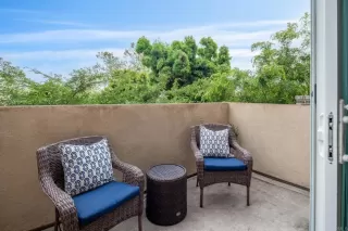 Photo #4: NDP2404782 Listing