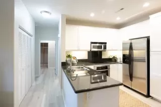 Photo #5: NDP2404788 Listing