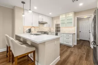 Photo #4: NDP2404896 Listing