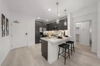 Photo #6: NDP2404972 Listing