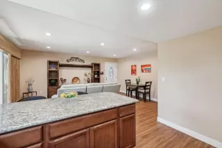 Photo #6: NDP2404976 Listing