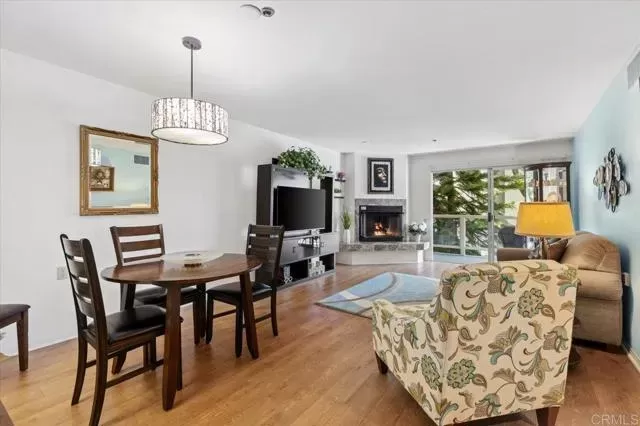 MLS: NDP2405146 Condo For Sale