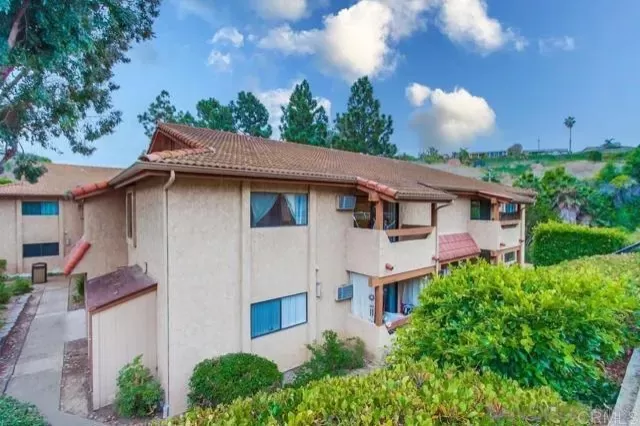 MLS: NDP2405173 Condo For Sale