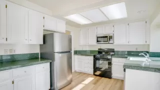 Photo #5: NDP2405209 Listing