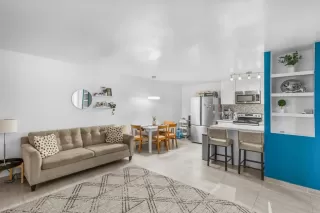 Photo #4: NDP2405342 Listing