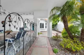 Photo #1: NDP2405358 Listing