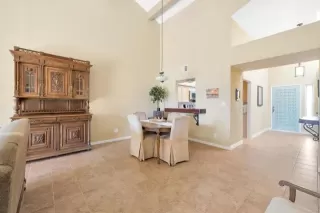 Photo #4: NDP2405372 Listing