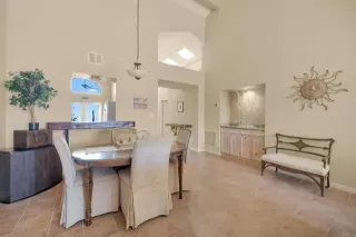 Photo #5: NDP2405372 Listing