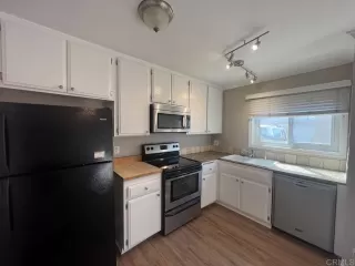 Photo #5: NDP2405385 Listing