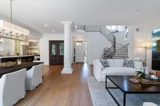 Photo #6: NDP2405443 Listing