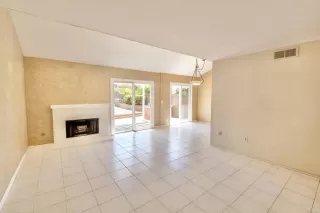 Photo #2: NDP2405540 Listing