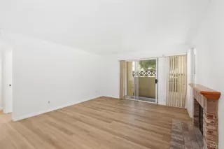 Photo #5: NDP2405615 Listing