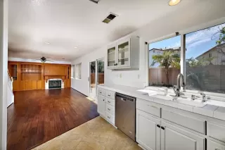 Photo #4: NDP2405616 Listing