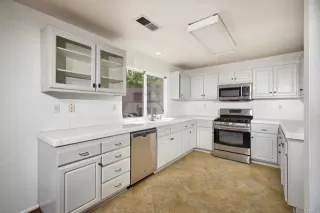 Photo #5: NDP2405616 Listing