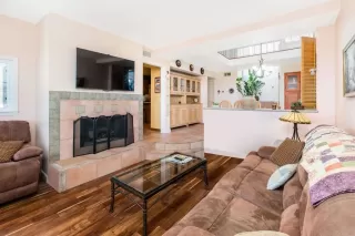 Photo #4: NDP2405667 Listing